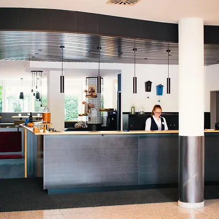 Vienna House Easy By Wyndham Hotel 4*