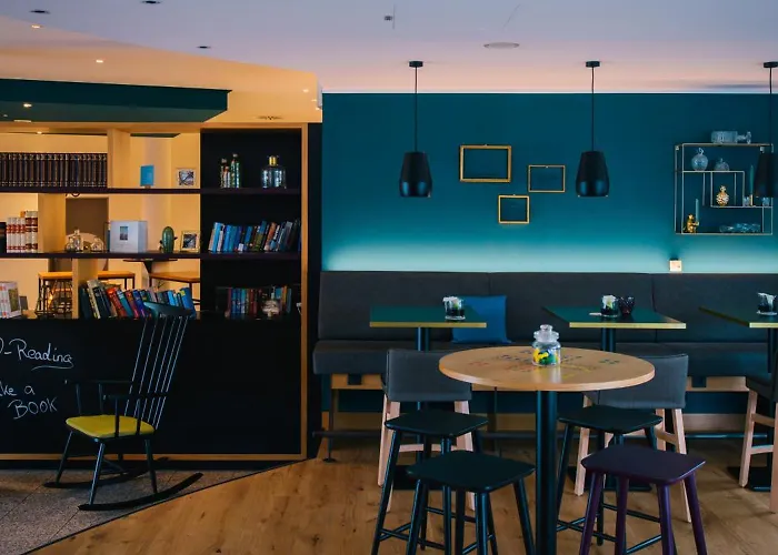 Vienna House Easy By Wyndham 4*