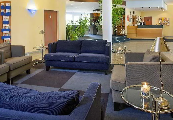 Vienna House Easy By Wyndham 4*