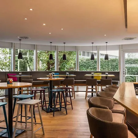 Vienna House Easy By Wyndham 암베르그