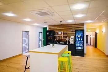 Vienna House Easy By Wyndham 4* אמברג