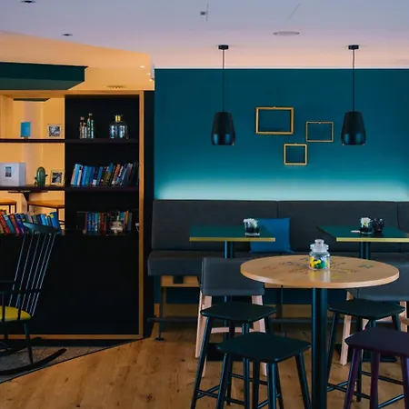 Vienna House Easy By Wyndham 4*