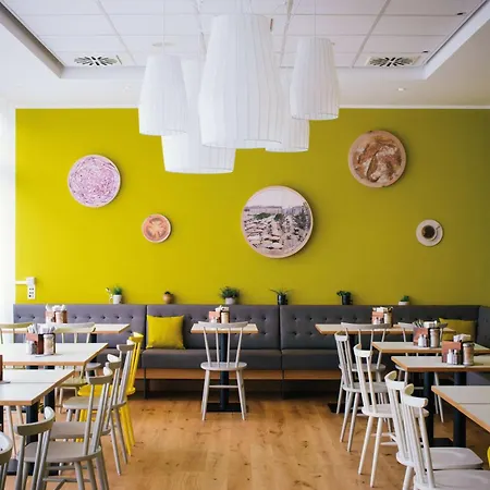 Vienna House Easy By Wyndham Hotel Amberg